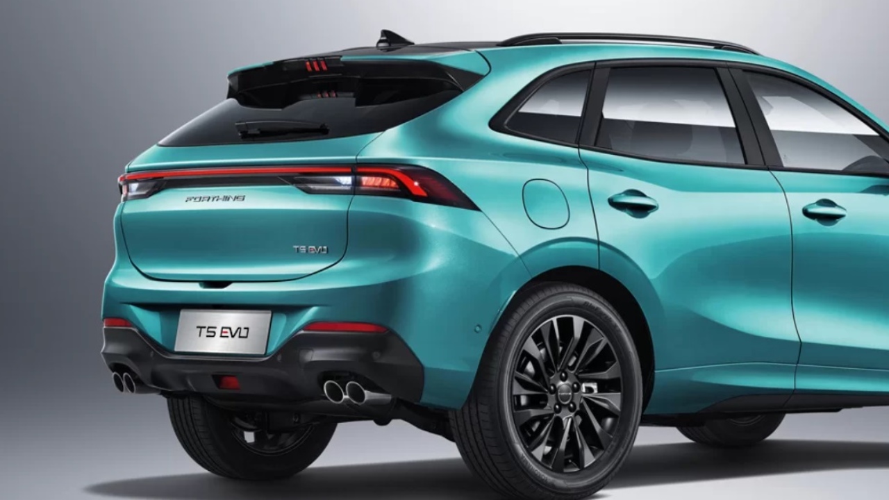 Forthing T5 EVO 2023 models and trims, prices and specifications in ...